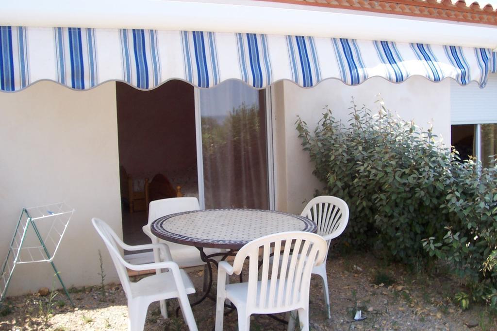 Le Fenouillet Chambres D'Hotes Proche Des Grands Buffets Narbona Habitación foto
